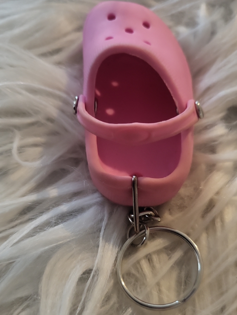 CROCS🩷 Adorable Mini Pink Croc Keychain - Bag Charm - Picture 6 of 6